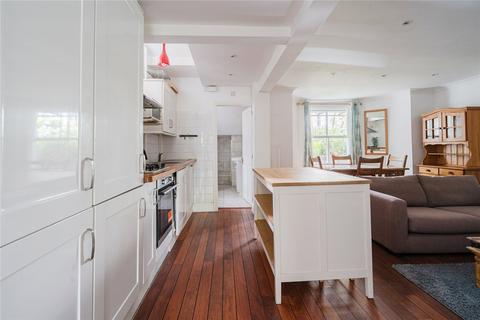 Spenser Road, London, SE24 2 bed apartment for sale