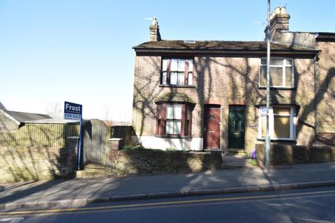 White Hill, Chesham, Buckinghamshire... 3 bed end of terrace house for sale