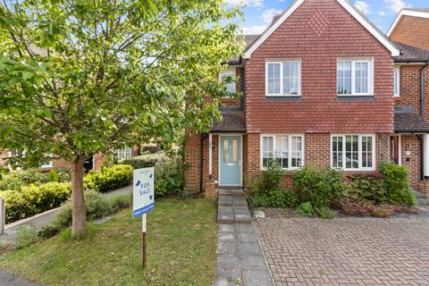 Baxendale Way, Uckfield, East Sussex... 2 bed semi