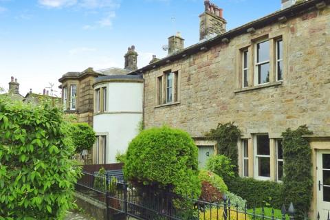 High Street, Gargrave 2 bed terraced house for sale