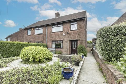 Kinder Road, Inkersall, Chesterfield 3 bed semi