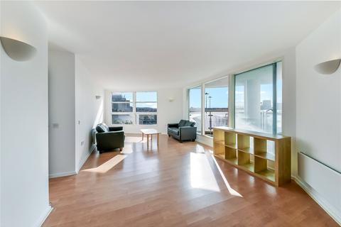 Aurora Building, 164 Blackwall Way, E14 2 bed apartment for sale