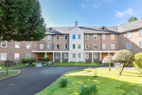 Fairfield Road, East Grinstead RH19 1 bed retirement property for sale