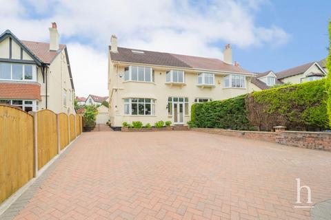 Column Road, Wirral CH48 4 bed semi