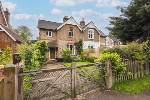 Eridge Road, Tunbridge Wells 3 bed semi