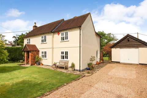 Woodside Lane, Lymington, Hampshire... 4 bed detached house for sale