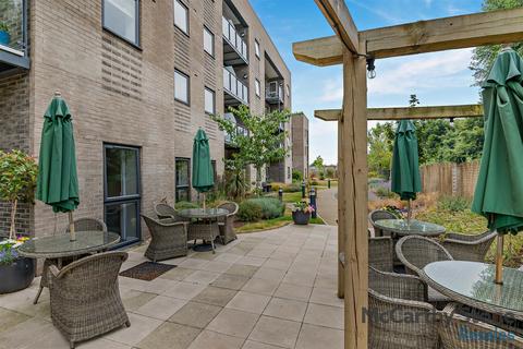 Gilbert Place, Lowry Way, Swindon... 2 bed apartment for sale