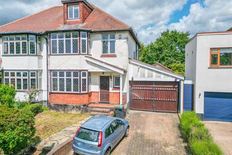 5 bedroom semi-detached house for sale