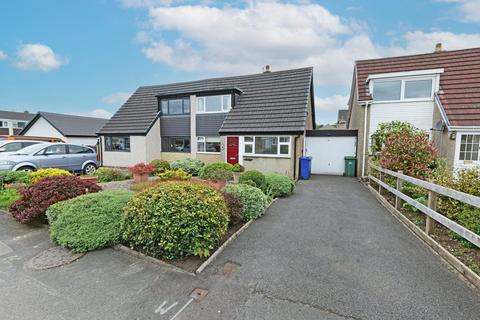 2 bedroom semi-detached bungalow for sale