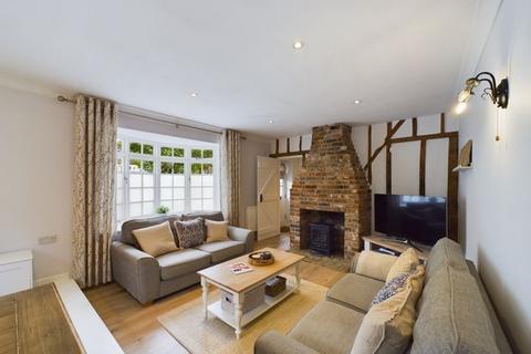High Street, Ixworth 2 bed detached house for sale