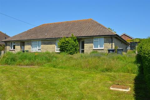 Sunset Close, Freshwater 2 bed terraced bungalow for sale