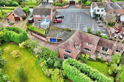 Den Lane, Wrinehill, CW3 3 bed detached house for sale