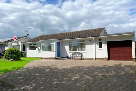 4 bedroom detached bungalow for sale