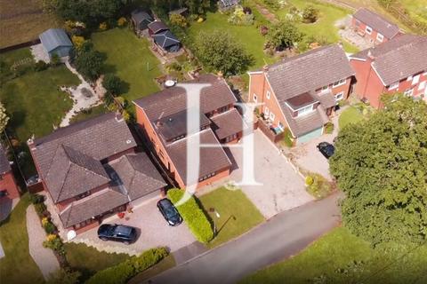 Milton Rough, Northwich CW8 5 bed detached house for sale