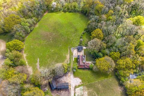 Parrock Lane, Upper Hartfield... 4 bed detached house for sale