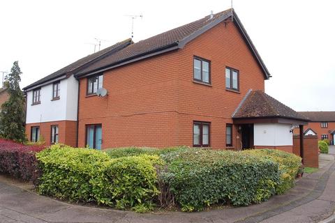 Gilson Close, Chelmsford 1 bed maisonette for sale