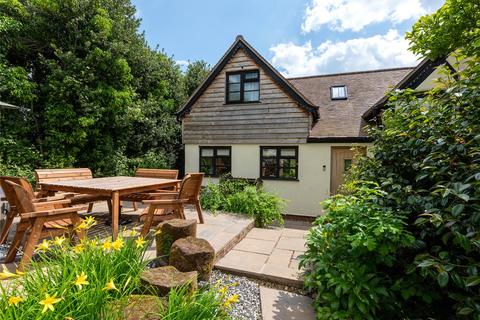 Worcester, Worcestershire 4 bed detached house for sale