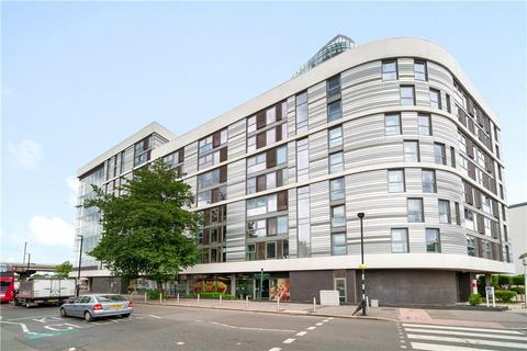 Westgate House, Brentford, Brentford 2 bed apartment for sale