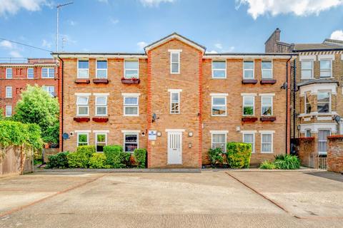 Valmar Road, Camberwell SE5 1 bed flat for sale