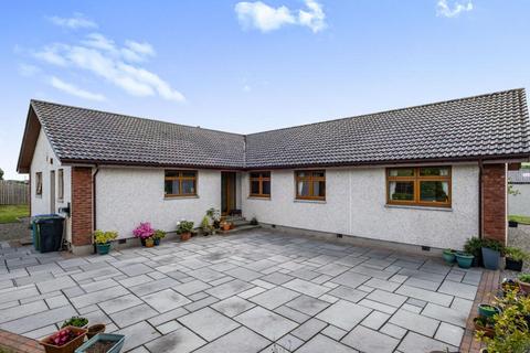Dingwall IV7 4 bed detached villa for sale
