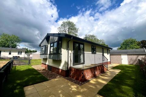 Shepherds Grove Park, Stanton 2 bed detached house for sale