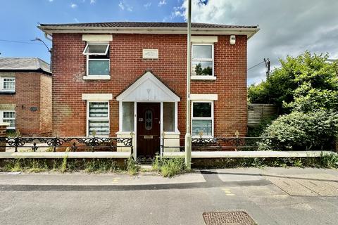 Hampton Lane, Blackfield, Southampton 4 bed detached house for sale