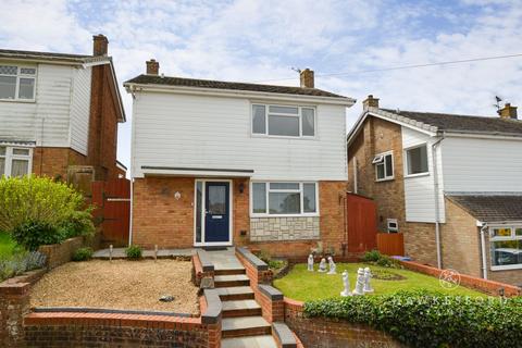 Fairleas, Sittingbourne ME10 4 bed detached house for sale