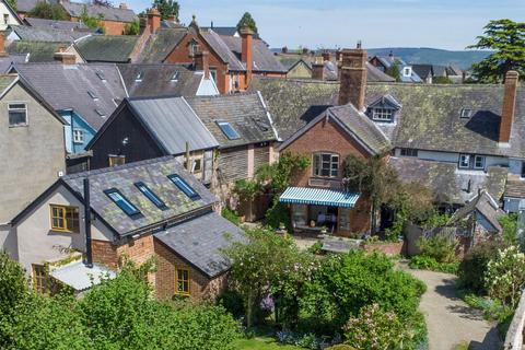 23 High Street, SY9 5BE 5 bed townhouse for sale