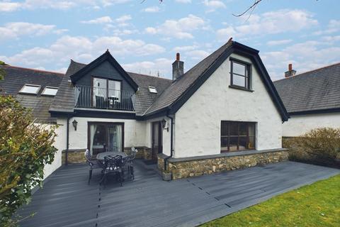 St. Breock, Wadebridge 3 bed end of terrace house for sale