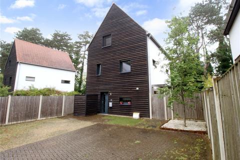 Carrowbreck Close, Hellesdon... 4 bed detached house for sale