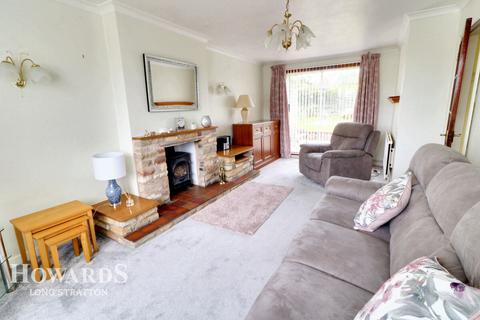 Norwich Road, Stoke Holy Cross 3 bed detached house for sale