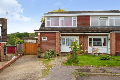 Ferndale, Guildford, Surrey, GU3 4 bed semi