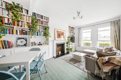 Medley Road, West Hampstead 2 bed flat for sale