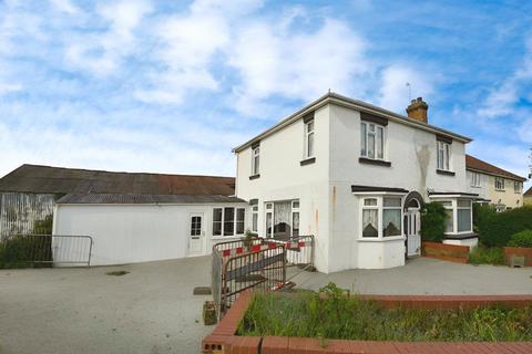 Walnut Road, Walpole St Peter... 4 bed detached house for sale