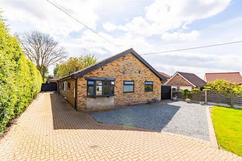 4 bedroom detached bungalow for sale