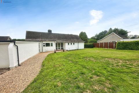 4 bedroom detached bungalow for sale