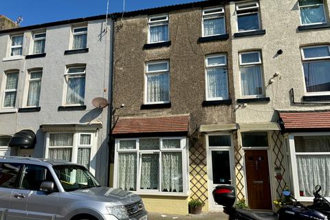 6 bedroom terraced house for sale