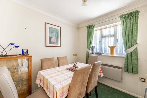 Cherchefelle Mews, Stanmore, HA7 2 bed terraced house for sale