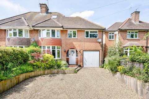 5 bedroom semi-detached house for sale