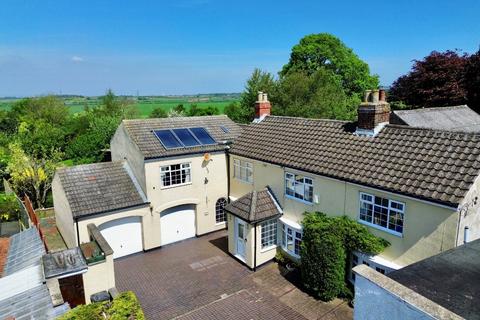Hilton Road, Seamer, Middlesbrough 4 bed semi