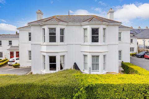 Greenway Road, Torquay TQ1 2 bed apartment for sale