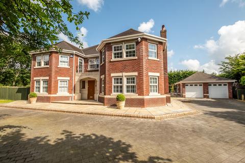 Regent Avenue, Lytham, FY8 5 bed detached house for sale