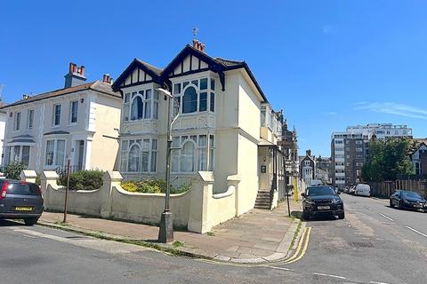 Osborne Villas, Hove BN3 2RD Studio for sale