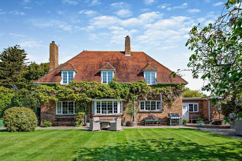 Vicarage Lane, Tillingham... 4 bed detached house for sale
