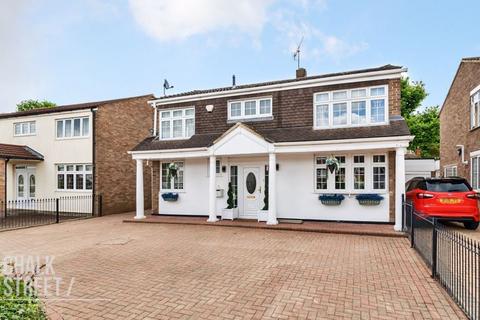 Barleycorn Way, Emerson Park, RM11 5 bed detached house for sale