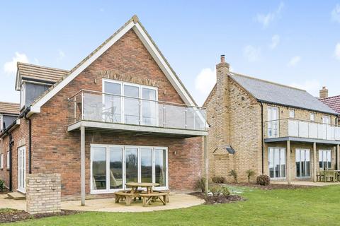 Britannia Drive, The Bay, Filey 4 bed detached house for sale