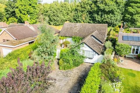 Fairway Drive, Beeston NG9 3 bed detached bungalow for sale