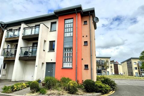 Fishermans Way, Marina, Swansea 4 bed townhouse for sale