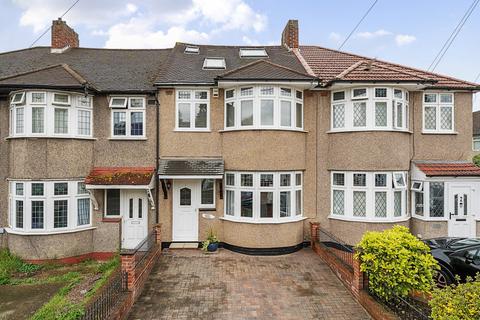 Datchet Road, London 4 bed terraced house for sale