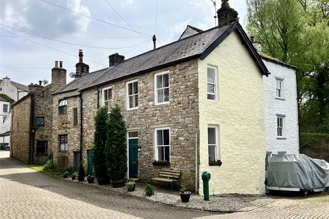 The Butts, Alston, Cumbria, CA9 3 bed end of terrace house for sale